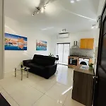 Apartment Tjs 3