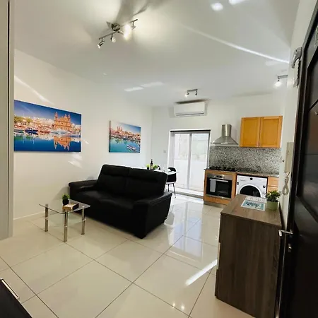 Apartament Tjs 3