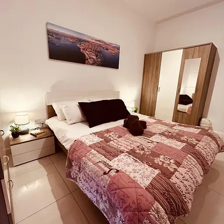Tjs 3 * Gzira